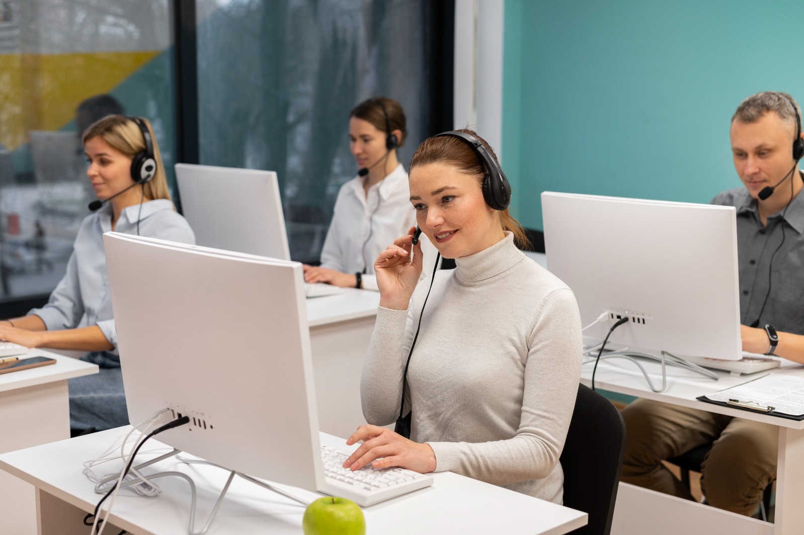 5 Ways to Improve Your Contact Center Operations