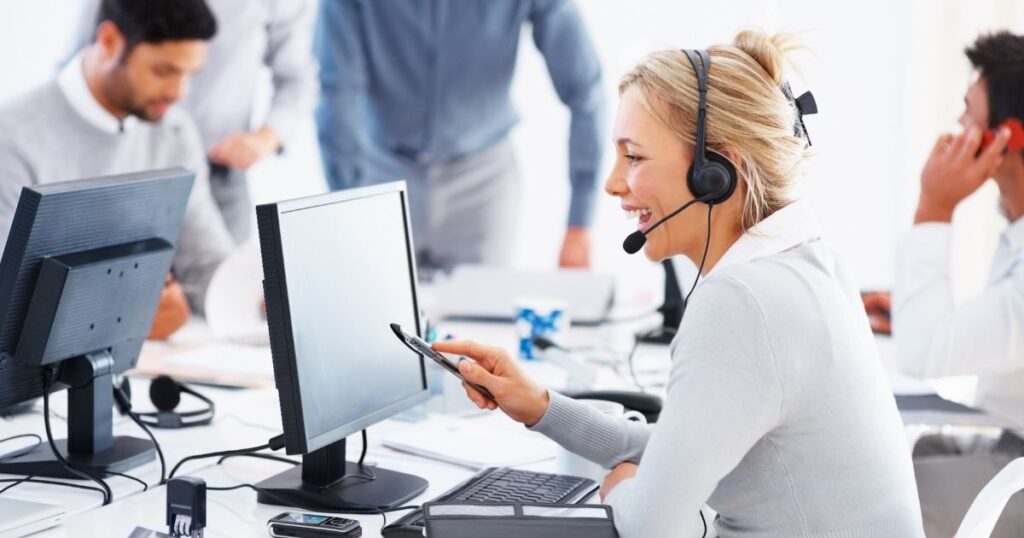 Elevating Customer Service: The Impact of Real-time Video Communication