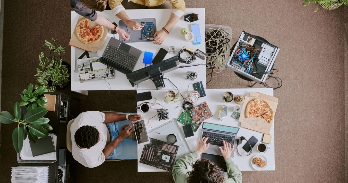 Manage Every Customer Conversation from One Smart Widget 2 Click2Connect: The Ultimate Omnichannel Solution